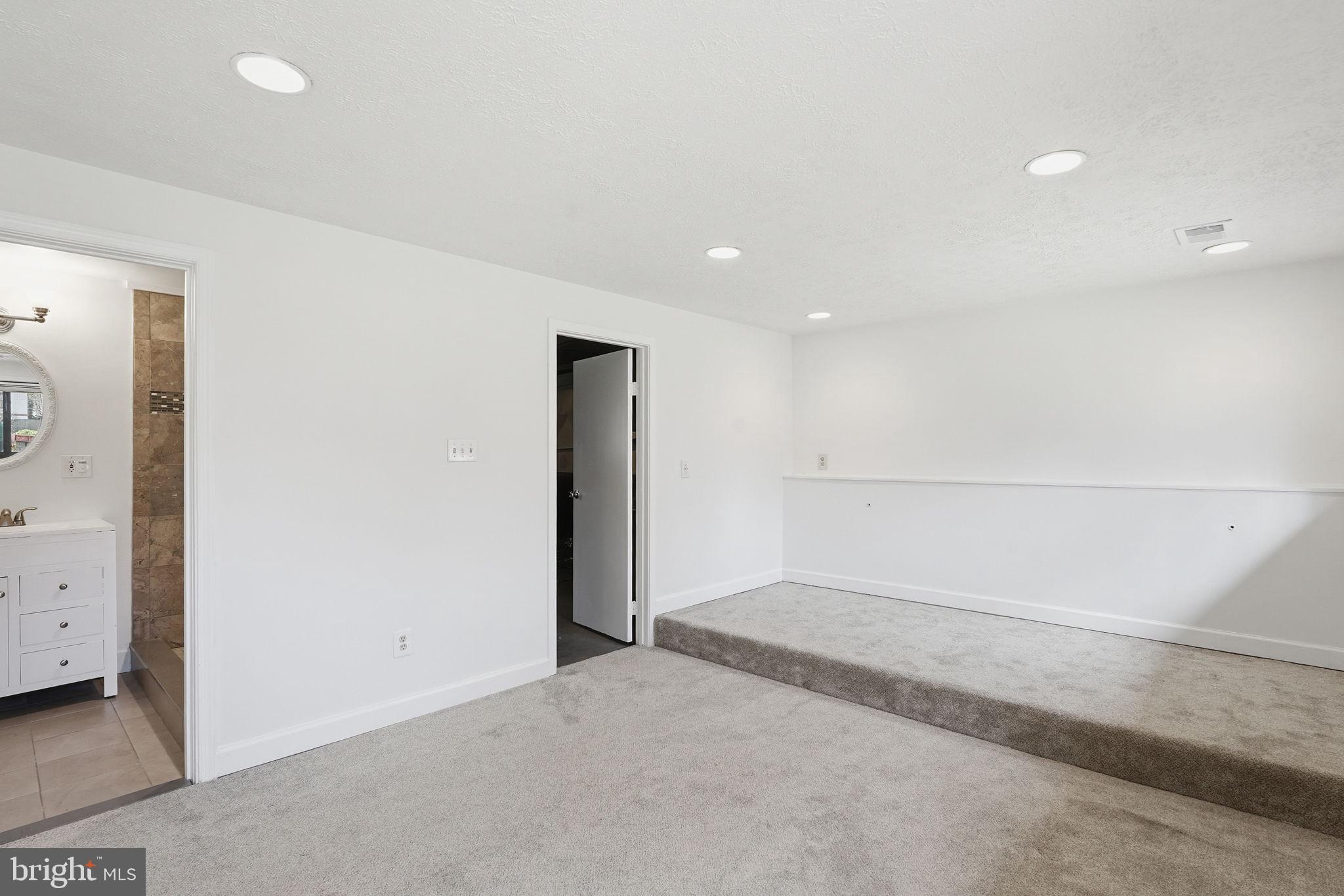 12302 Scotch Bonnet Court Reston, VA 20191 - Photo 28 of 40