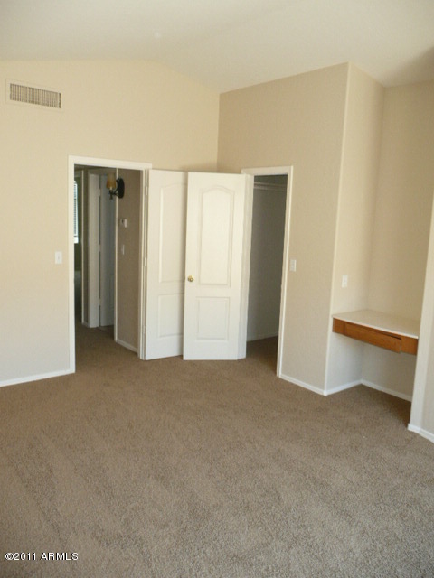 2418 East Rockledge Road Phoenix, AZ 85048 - Photo 15 of 18 14