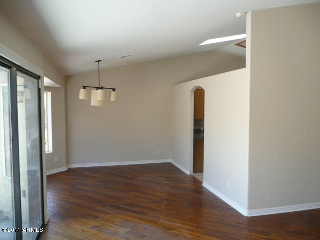 2418 East Rockledge Road Phoenix, AZ 85048 - Photo 4 of 18 3