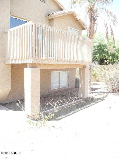 2418 East Rockledge Road Phoenix, AZ 85048 - Photo 9 of 18 8