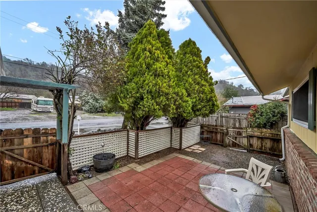 $285,000 | 6813 Virginia Drive, Lucerne, CA 95458