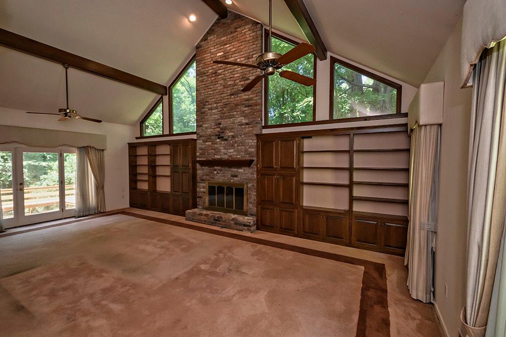 625 Twin Pine Road Pittsburgh, PA 15215 - Photo 11 of 25 Gallery Image 11
