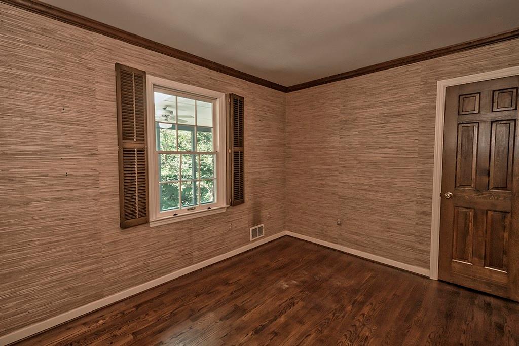 625 Twin Pine Road Pittsburgh, PA 15215 - Photo 12 of 25 First floor Den for comfortable work at home space. Could be 4th bedroom