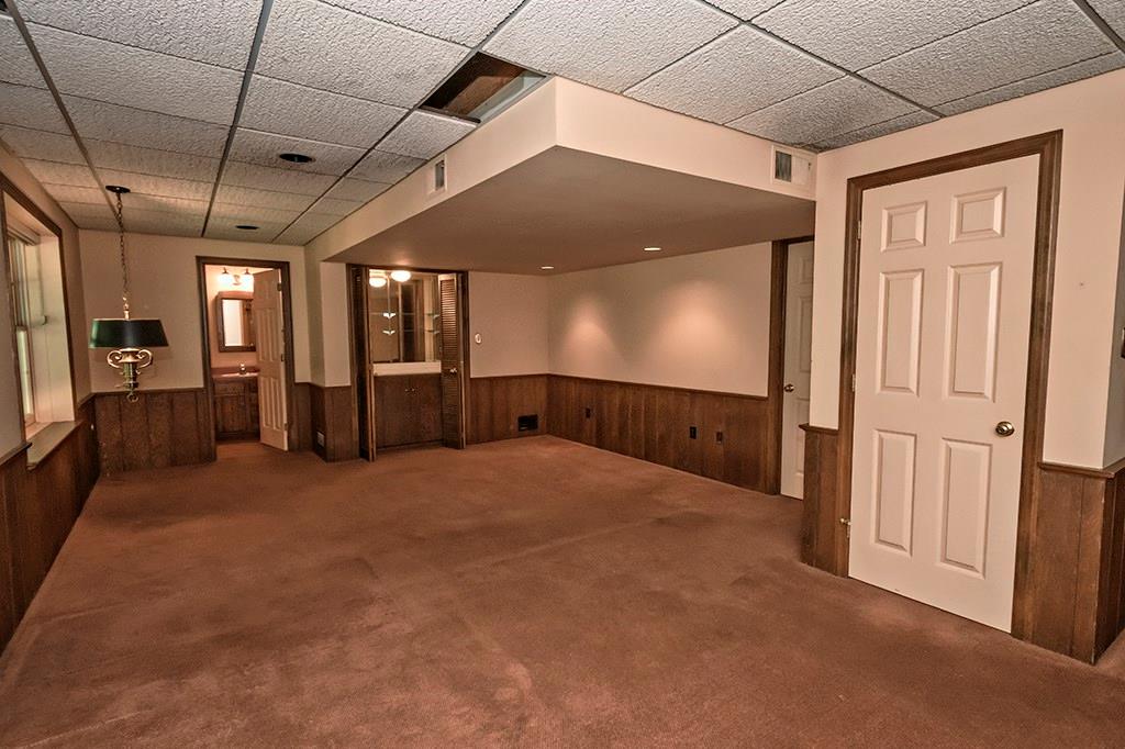 625 Twin Pine Road Pittsburgh, PA 15215 - Photo 20 of 25 Finished lower level walk out gameroom