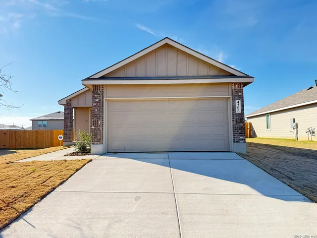 $1,795 | 4206 Paprika Grove, Von Ormy, TX 78073