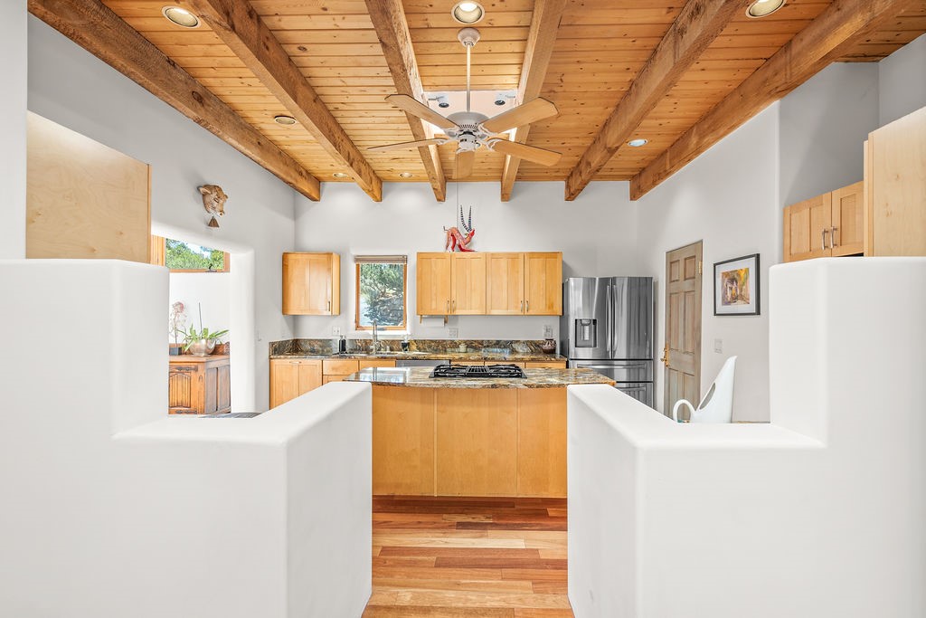 111 The High Road Santa Fe, NM 87507 - Photo 14 of 37 Kitchen