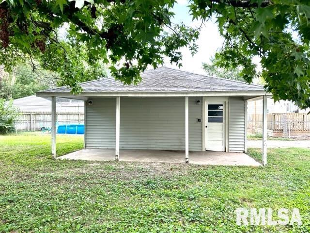 2318 Huntington Road Springfield, IL 62703 - Photo 7 of 25