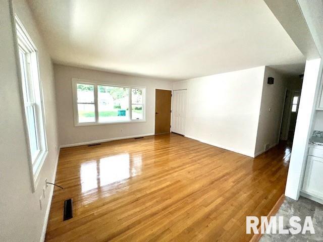 2318 Huntington Road Springfield, IL 62703 - Photo 9 of 25