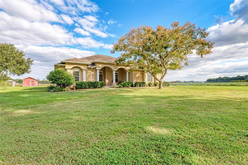 2115 Sydney Dover Road Dover, FL 33527 - Photo 1 of 1