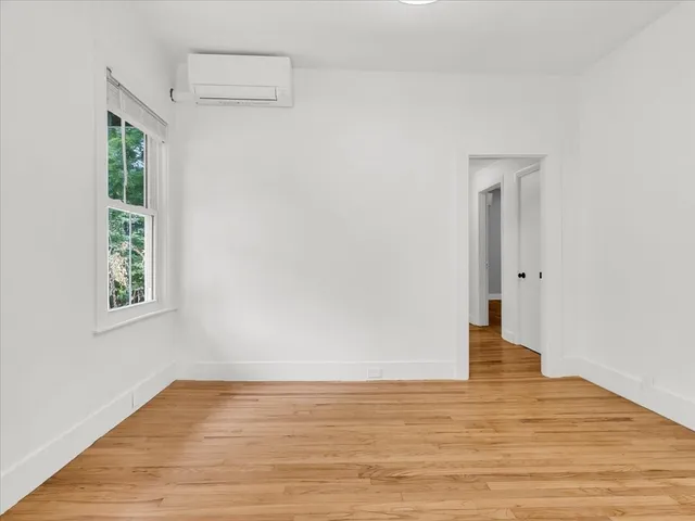 $3,500 | 186 Main Street, Unit 1, Wayland, MA 01778