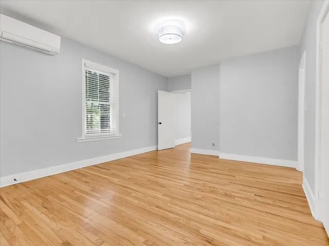 $3,500 | 186 Main Street, Unit 1, Wayland, MA 01778