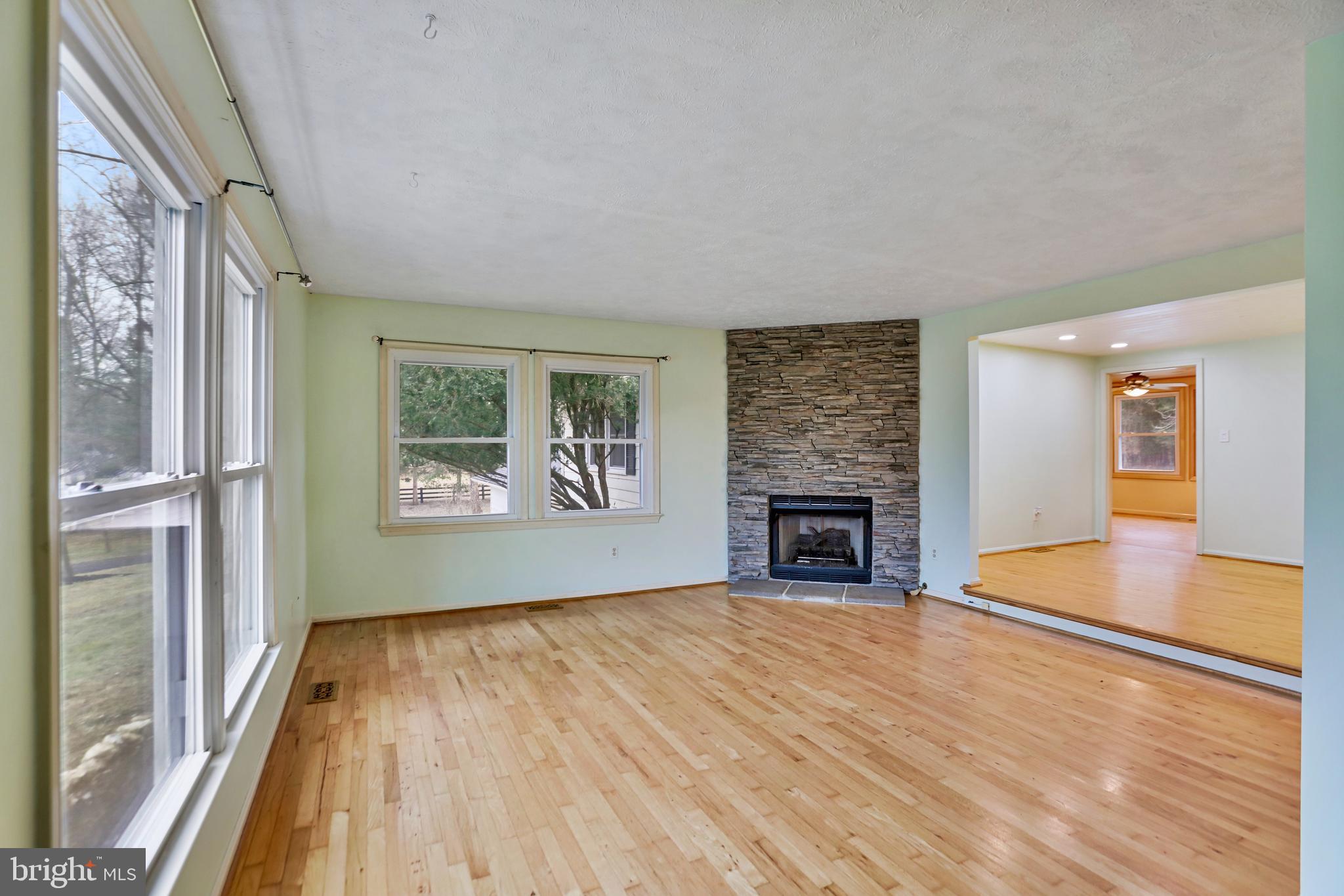 39362 Rickard Road Lovettsville, VA 20180 - Photo 25 of 25 Open floor plan, lots of light, plenty of storage.