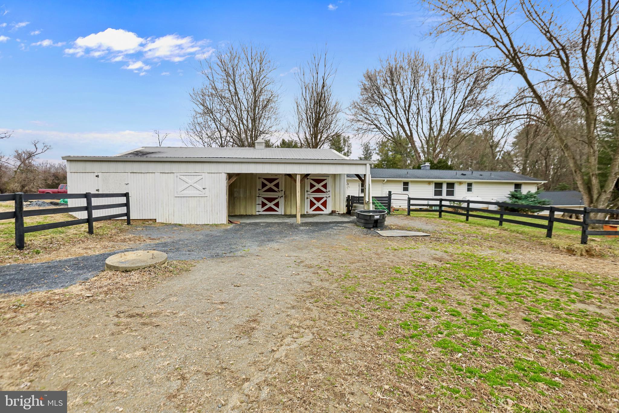 39362 Rickard Road Lovettsville, VA 20180 - Photo 8 of 25 Barn, stalls & more.