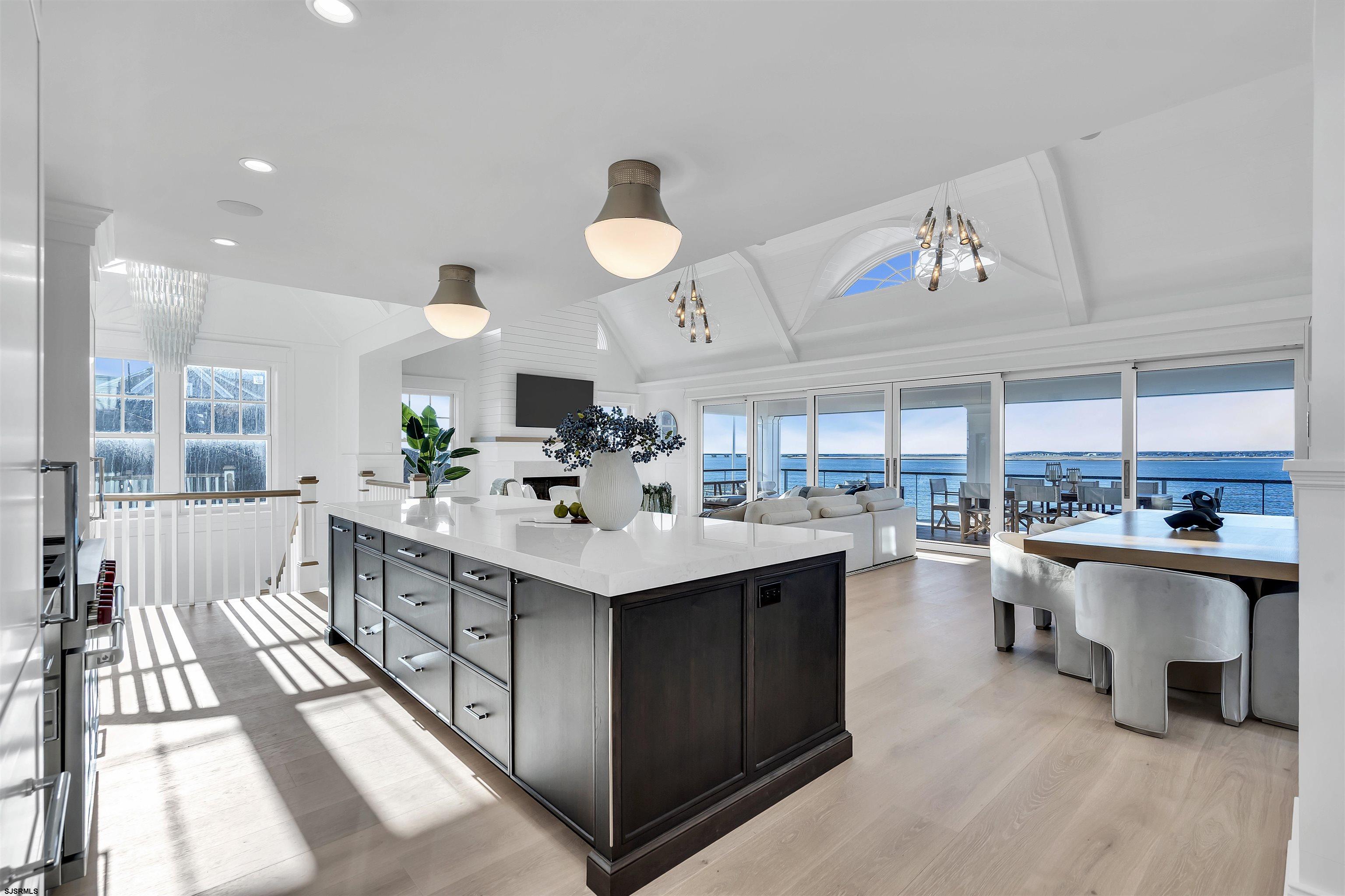 70 Bay Road Ocean City, NJ 08226 - Photo 4 of 95