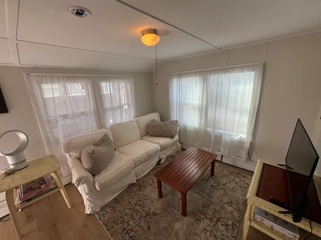 $2,000 | 157 Hills Beach Road, Unit A, Biddeford, ME 04005