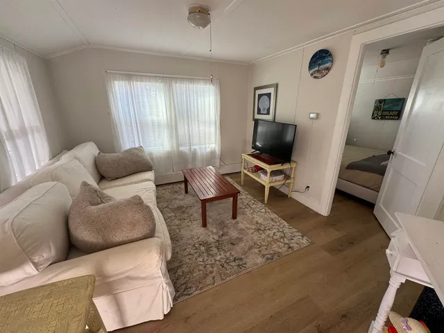 $2,000 | 157 Hills Beach Road, Unit A, Biddeford, ME 04005