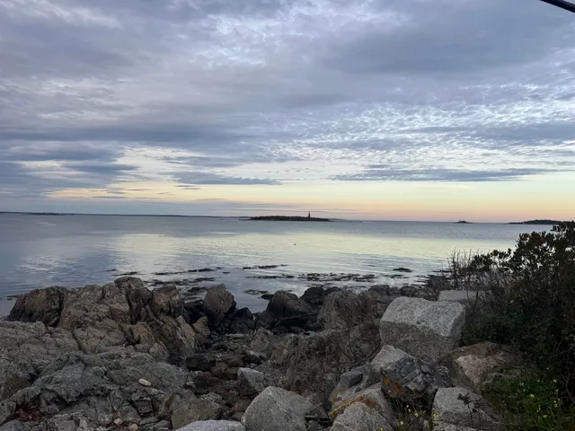 $2,000 | 157 Hills Beach Road, Unit A, Biddeford, ME 04005