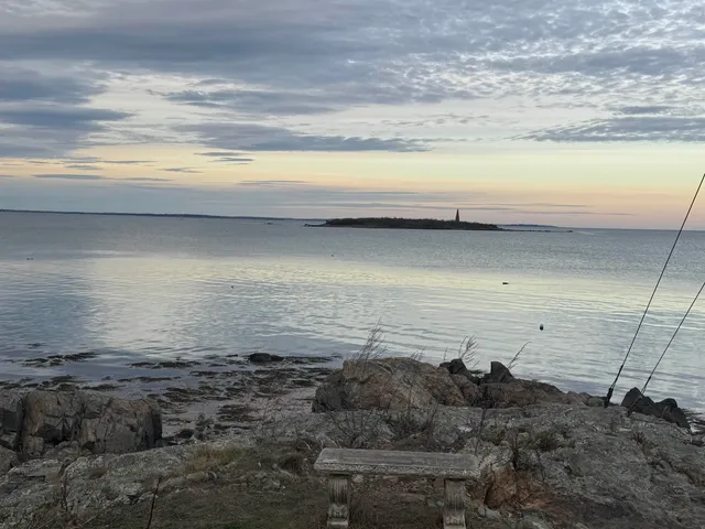 $2,000 | 157 Hills Beach Road, Unit A, Biddeford, ME 04005