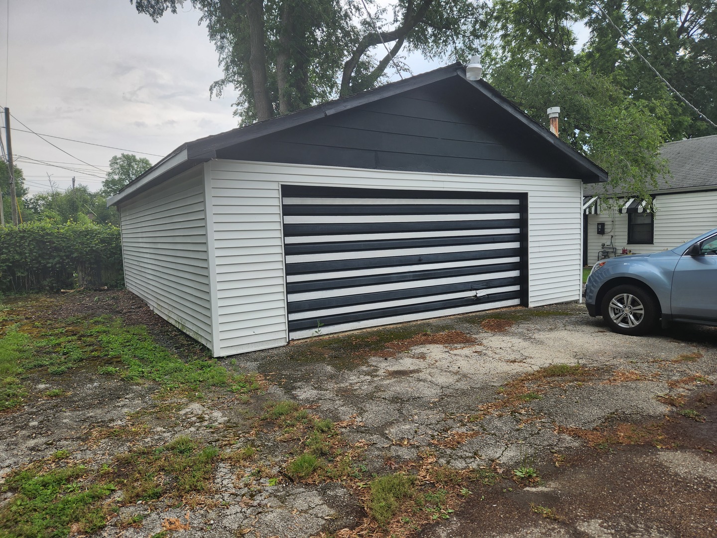 1228 20th Street North Chicago, IL 60064 - Photo 13 of 14 a view of a house with backyard