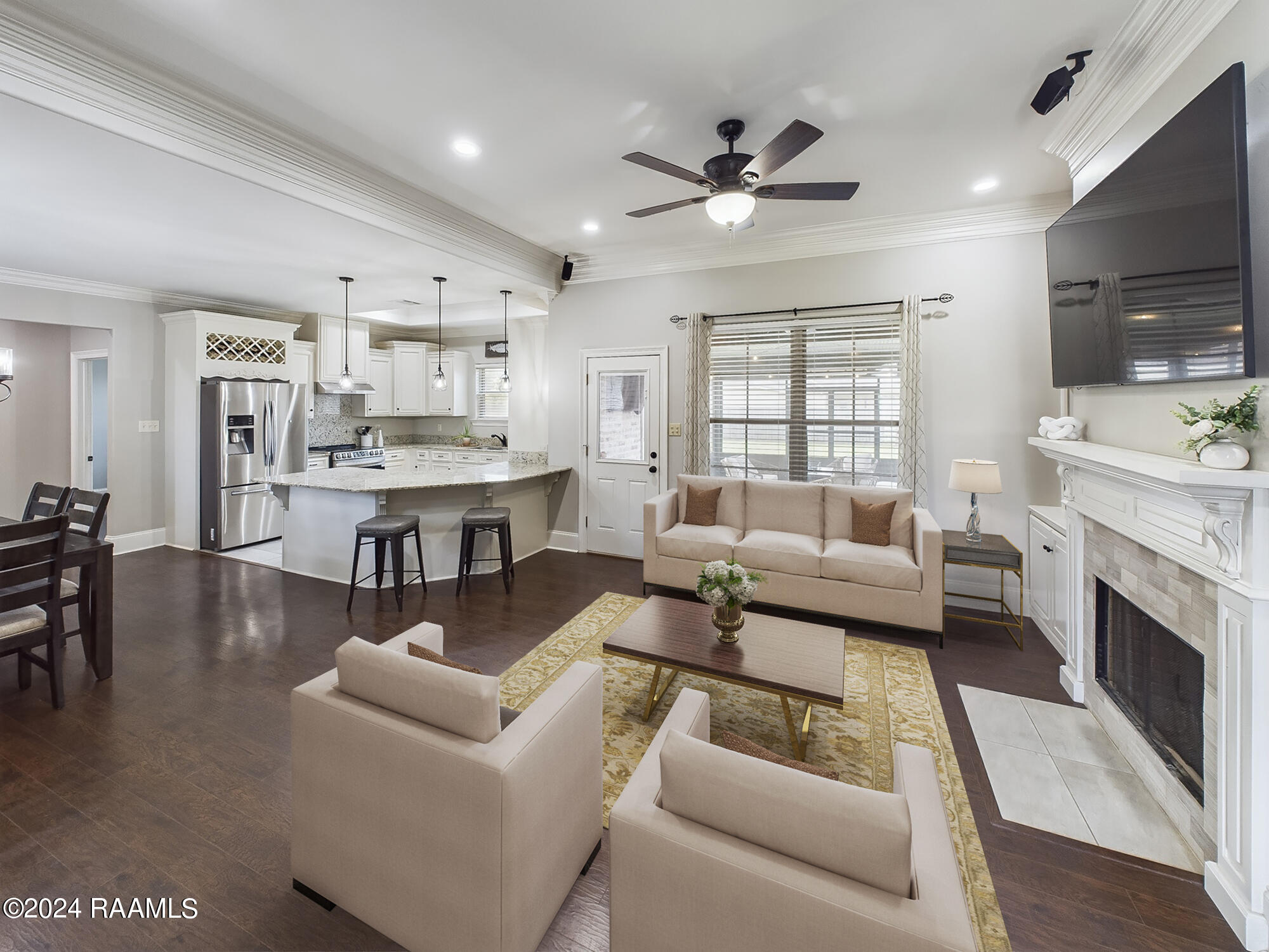 106 Sawtooth Road Carencro, LA 70520 - Photo 6 of 32 Living Room