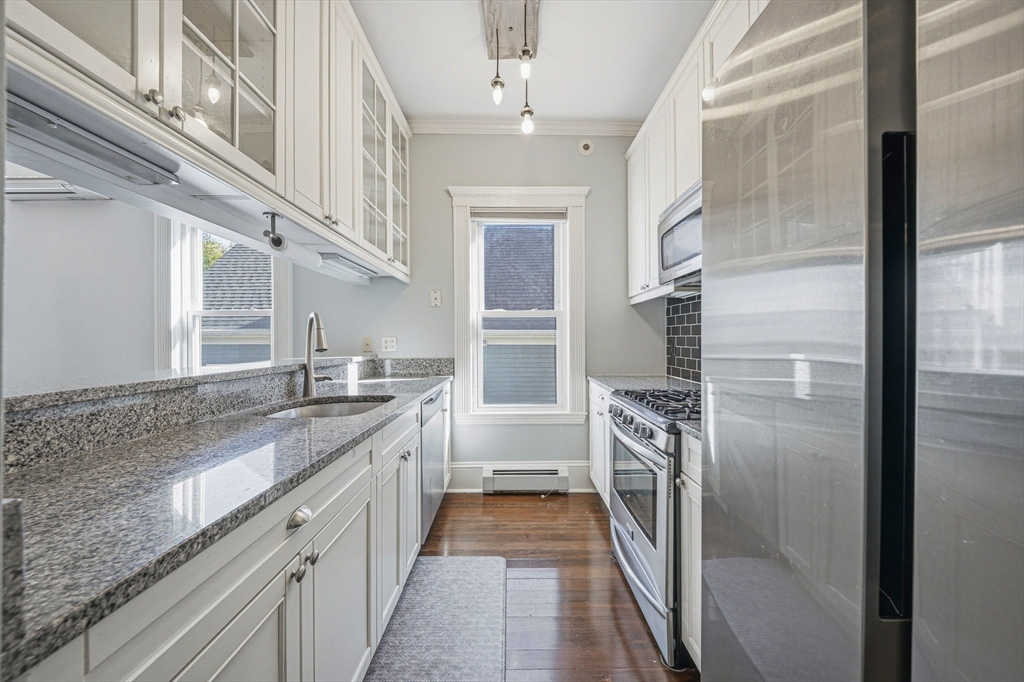 33 Adams Street, Unit 1 Boston, MA 02122 - Photo 9 of 32 Gallery Image 9