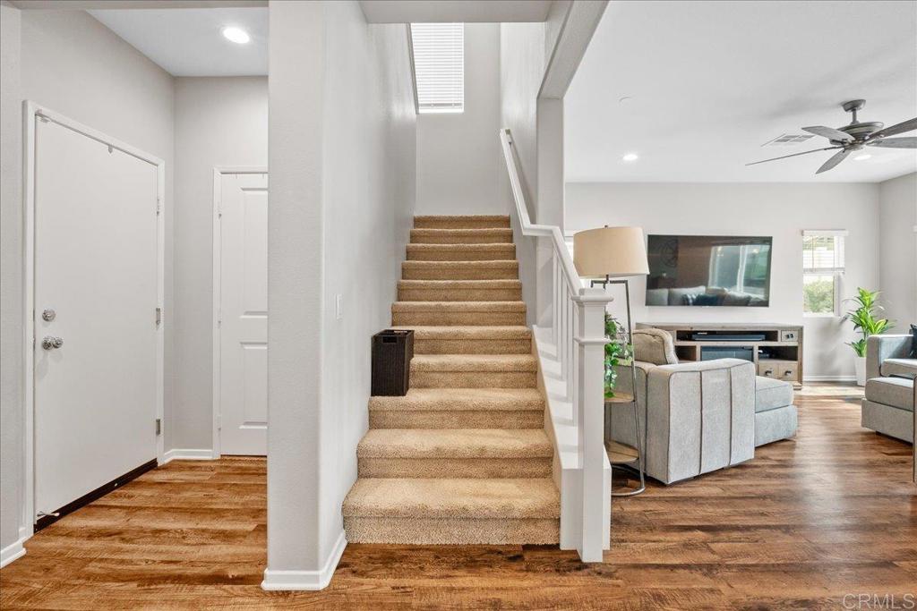 35420 Asturian Way Fallbrook, CA 92028 - Photo 11 of 30