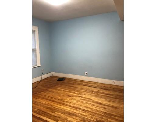 33 Ekman Street Worcester, MA 01607 - Photo 8 of 18 Gallery Image 8
