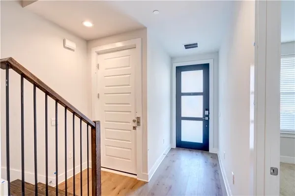 $5,700 | 4012 Manifest Lane, Unit 167, Austin, TX 78731
