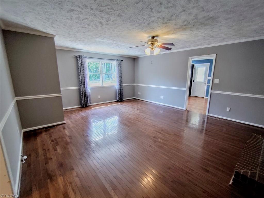 820 Hillcrest Drive Rockingham, NC 28379 - Photo 13 of 50 Living room/Den with Fireplace