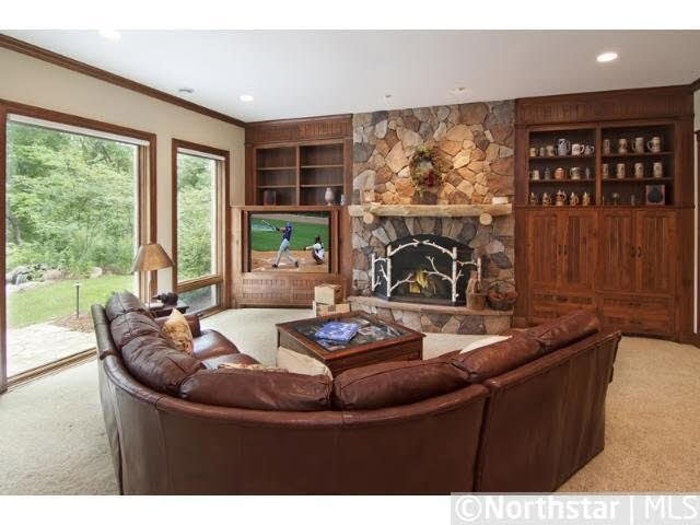 5901 Lee Valley Road Edina, MN 55439 - Photo 10 of 18
