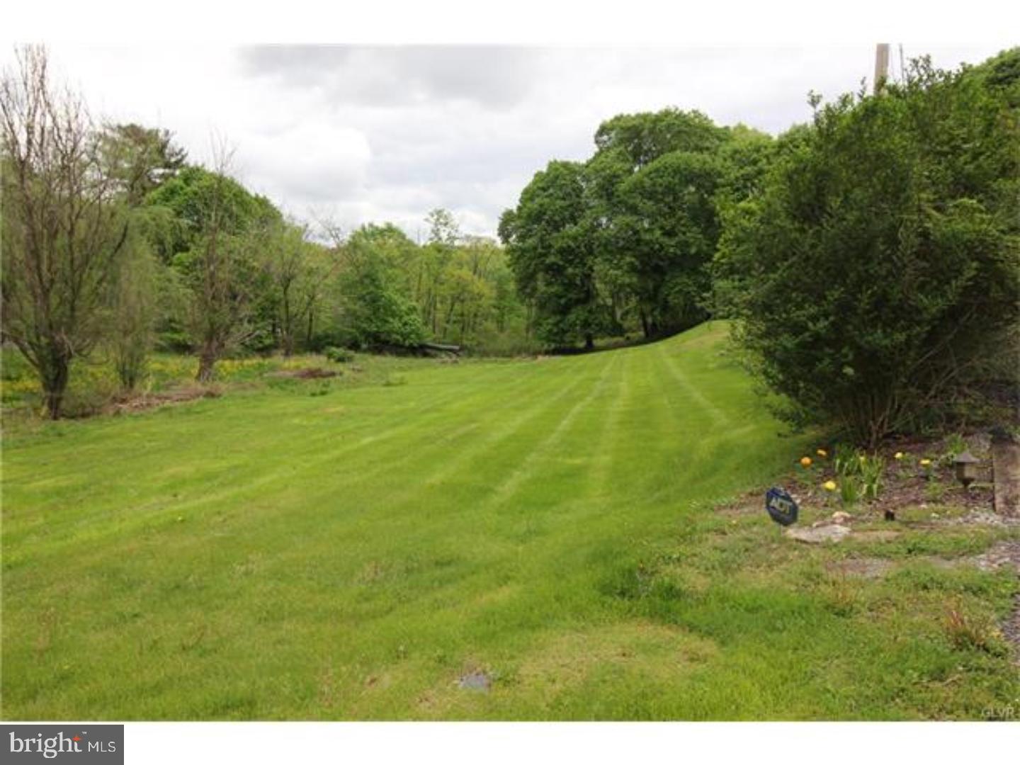 329 Monocacy Drive Bath, PA 18014 - Photo 19 of 25