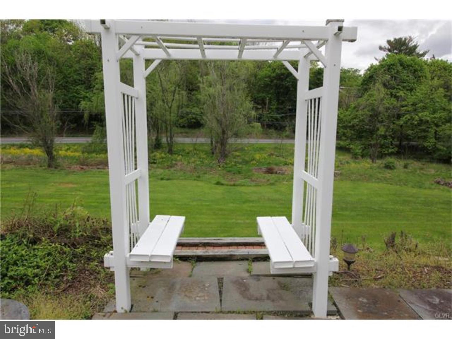 329 Monocacy Drive Bath, PA 18014 - Photo 21 of 25