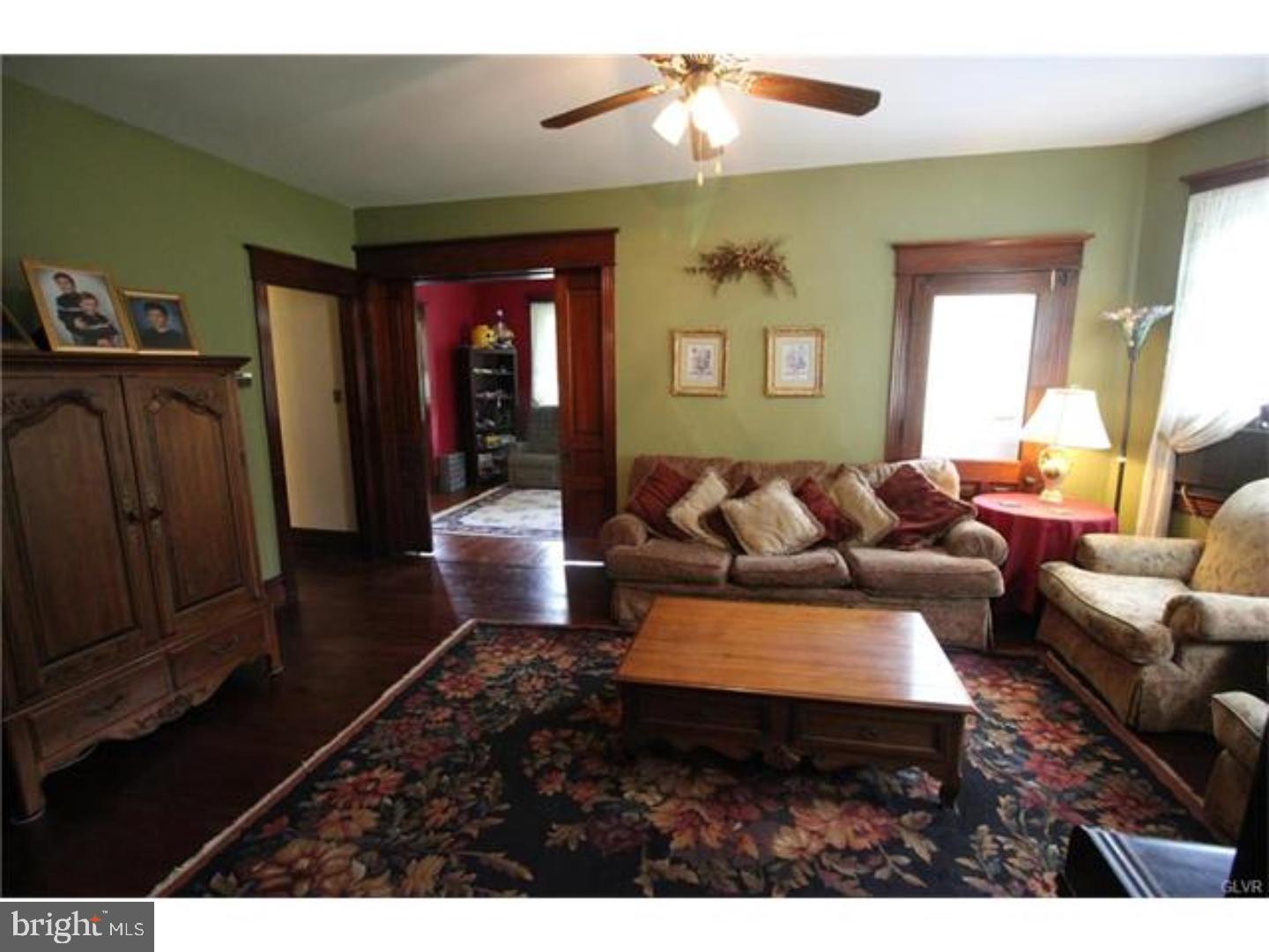 329 Monocacy Drive Bath, PA 18014 - Photo 5 of 25