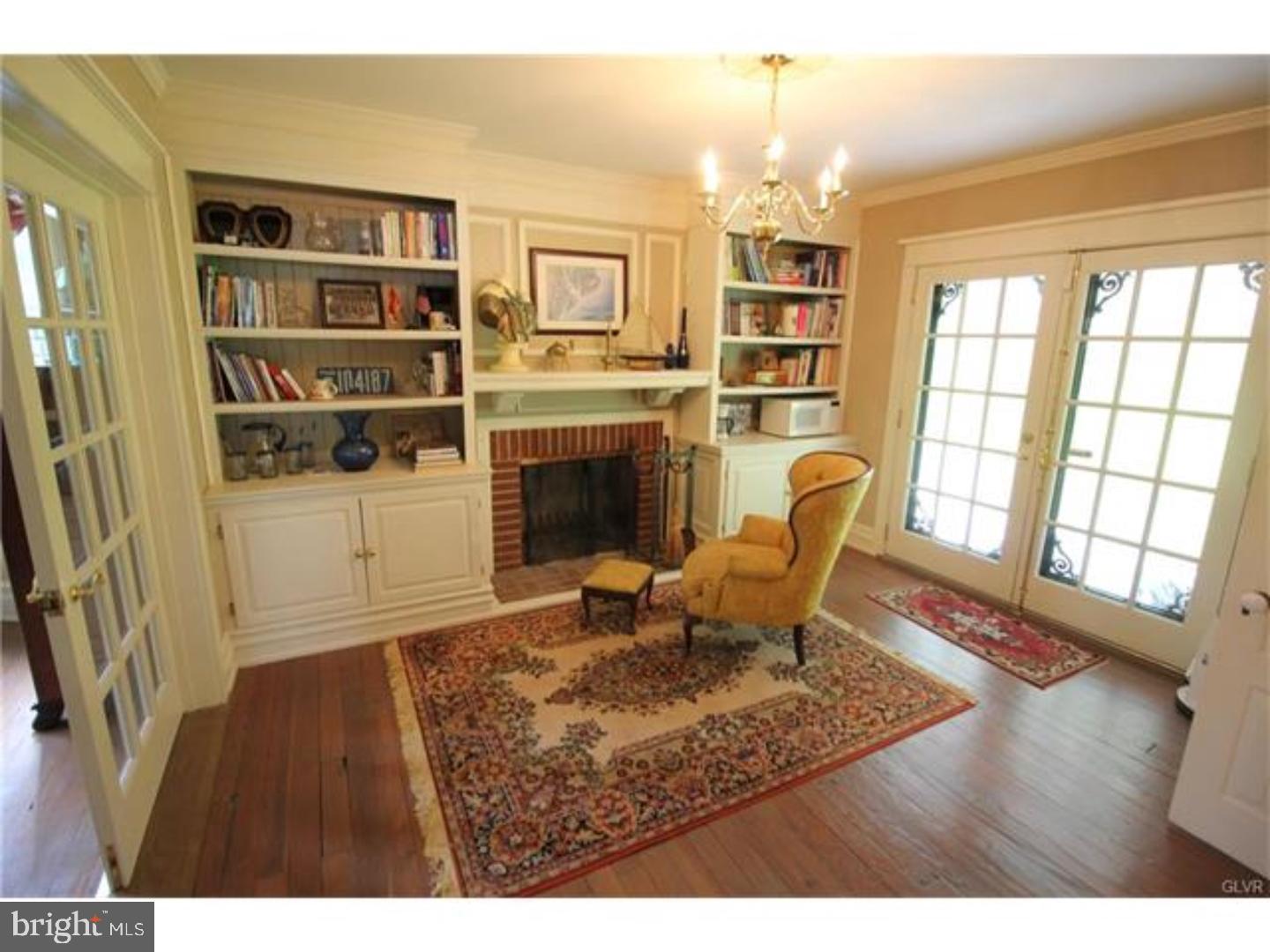 329 Monocacy Drive Bath, PA 18014 - Photo 10 of 25