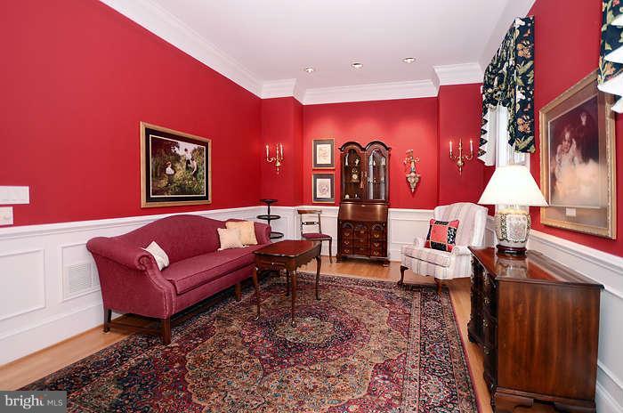 12833 Stone Eagle Road Phoenix, MD 21131 - Photo 14 of 30 Living Room
