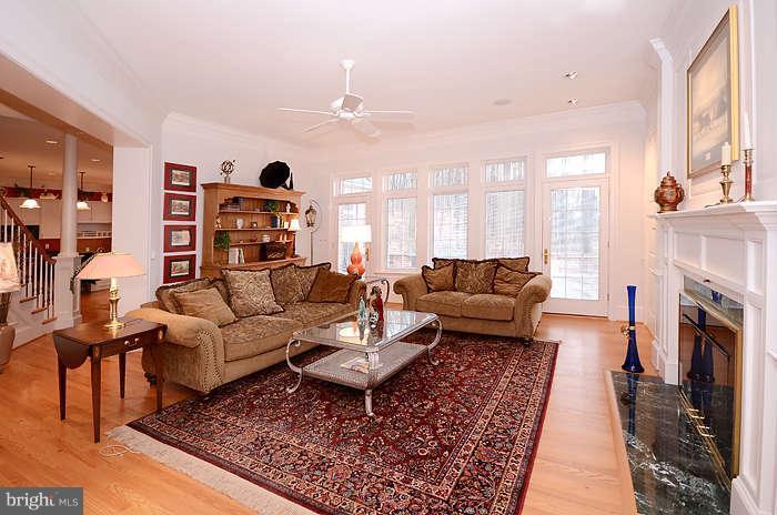 12833 Stone Eagle Road Phoenix, MD 21131 - Photo 9 of 30 Family Room
