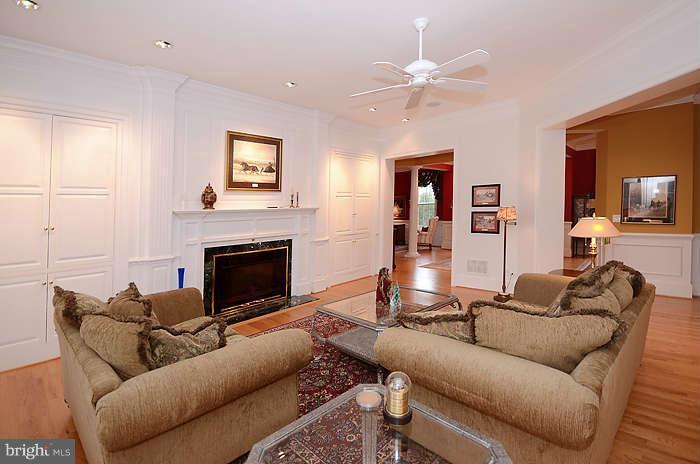 12833 Stone Eagle Road Phoenix, MD 21131 - Photo 10 of 30 Family Room
