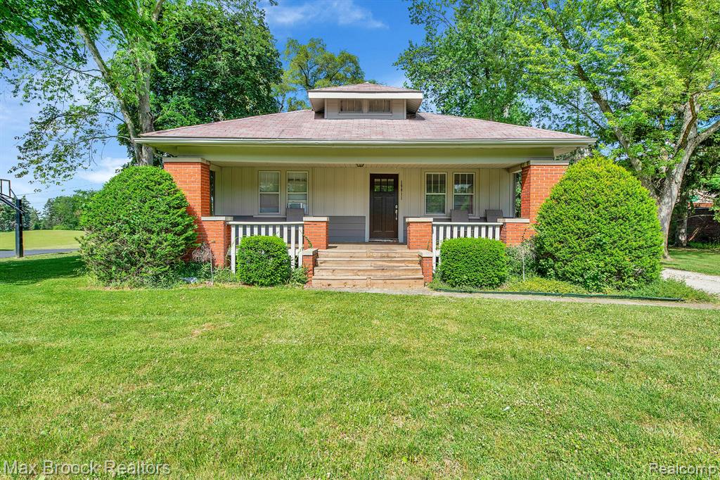 19011 Beck Road Northville, MI 48168 - Photo 25 of 40