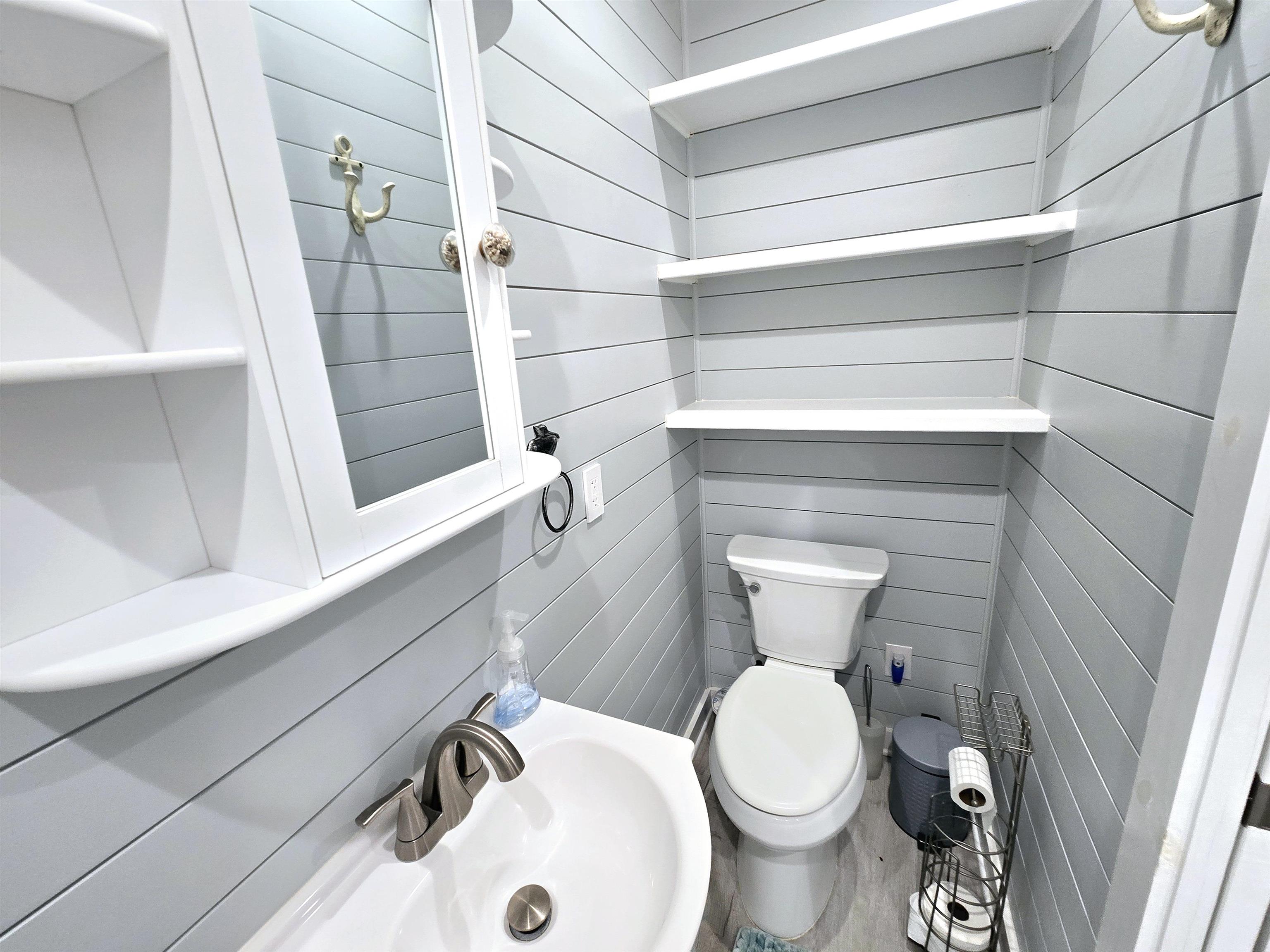 4650 Griffith Marina Road, Unit 6 Orange Beach, AL 36561 - Photo 14 of 27 Bathroom