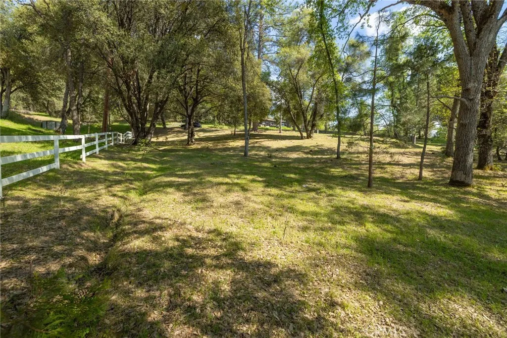 1 Oak Oakhurst, CA 93644 - Photo 31 of 48 a view of swimming pool with trees
