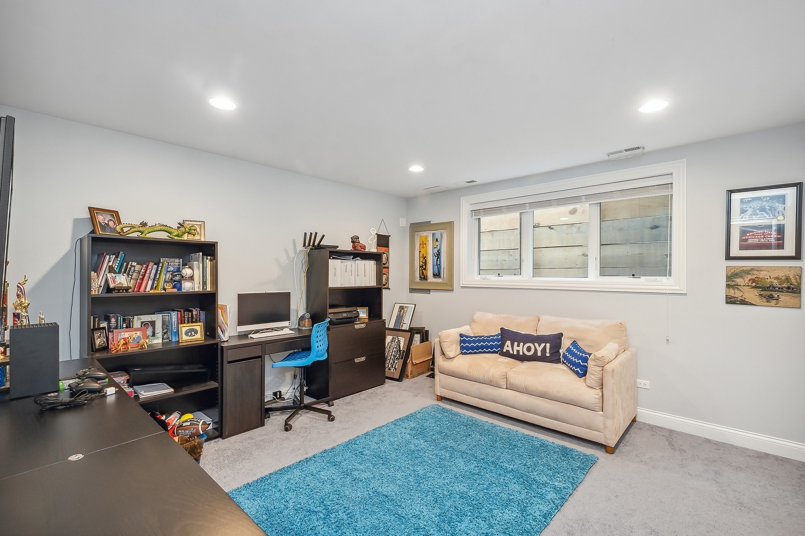 3301 South Racine Avenue Chicago, IL 60608 - Photo 16 of 32 a bedroom with a workspace