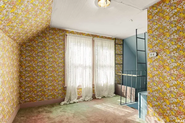 $89,500 | 218 West Elm Street, Chillicothe, IL 61523