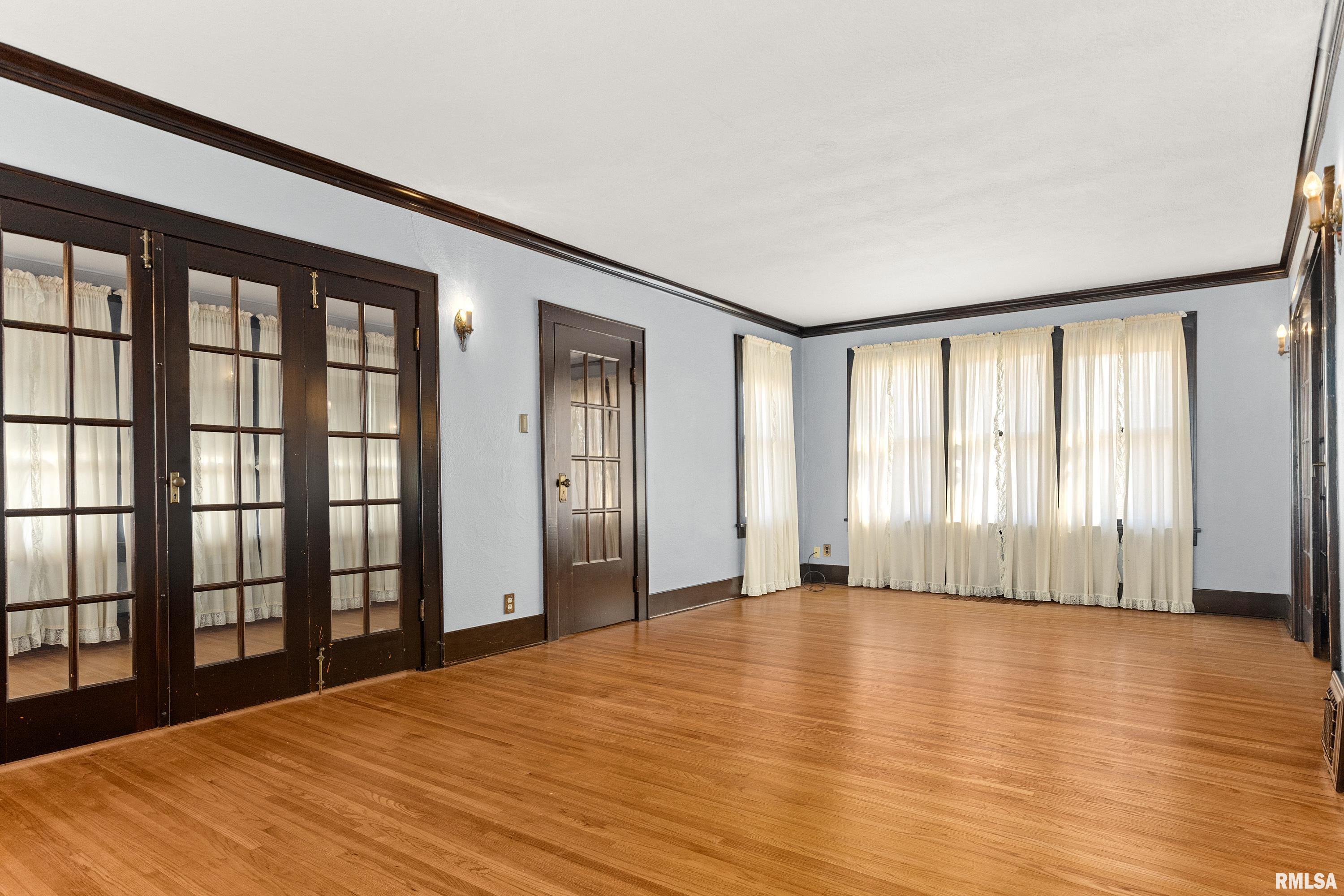 218 West Elm Street Chillicothe, IL 61523 - Photo 24 of 34