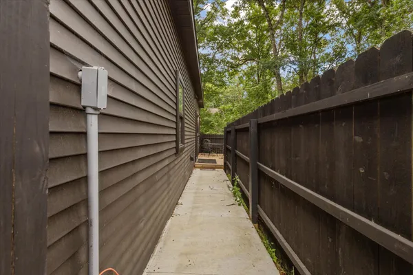 $779,999 | 23861 Almy Road, Howard City, MI 49329