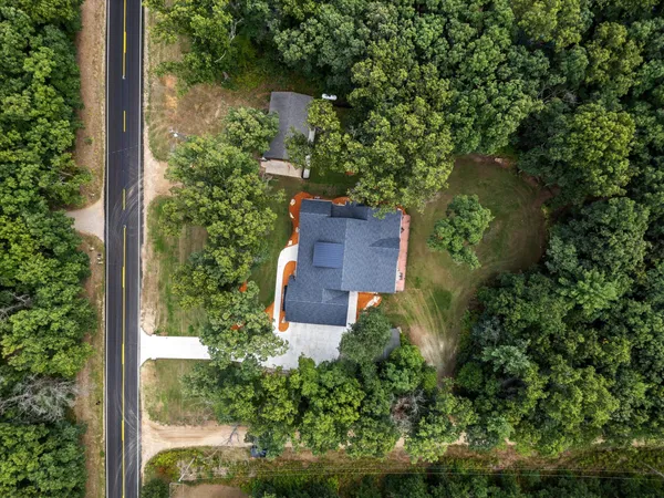 $779,999 | 23861 Almy Road, Howard City, MI 49329