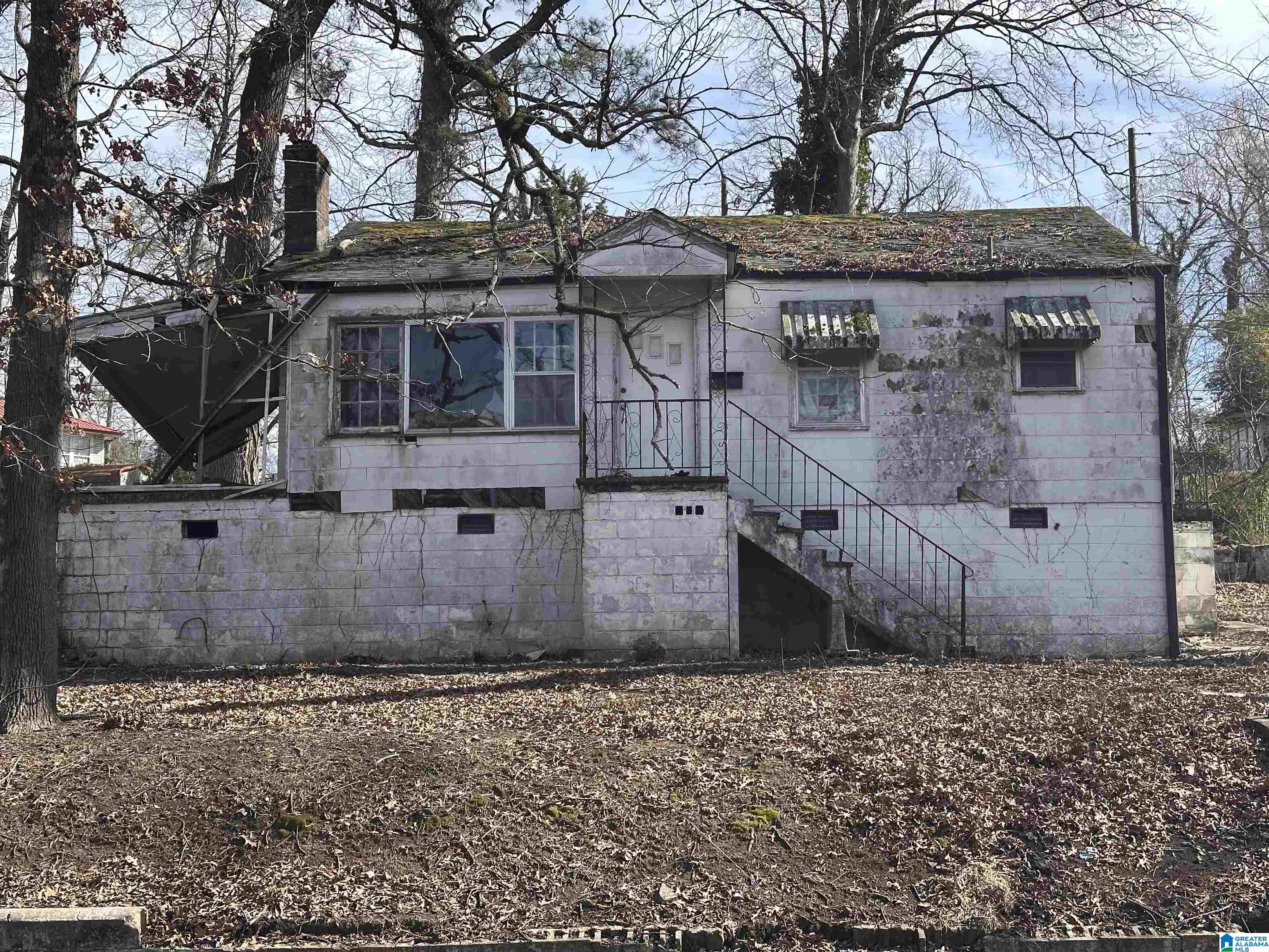 1105 Pike Road Birmingham, AL 35218 - Photo 1 of 8
