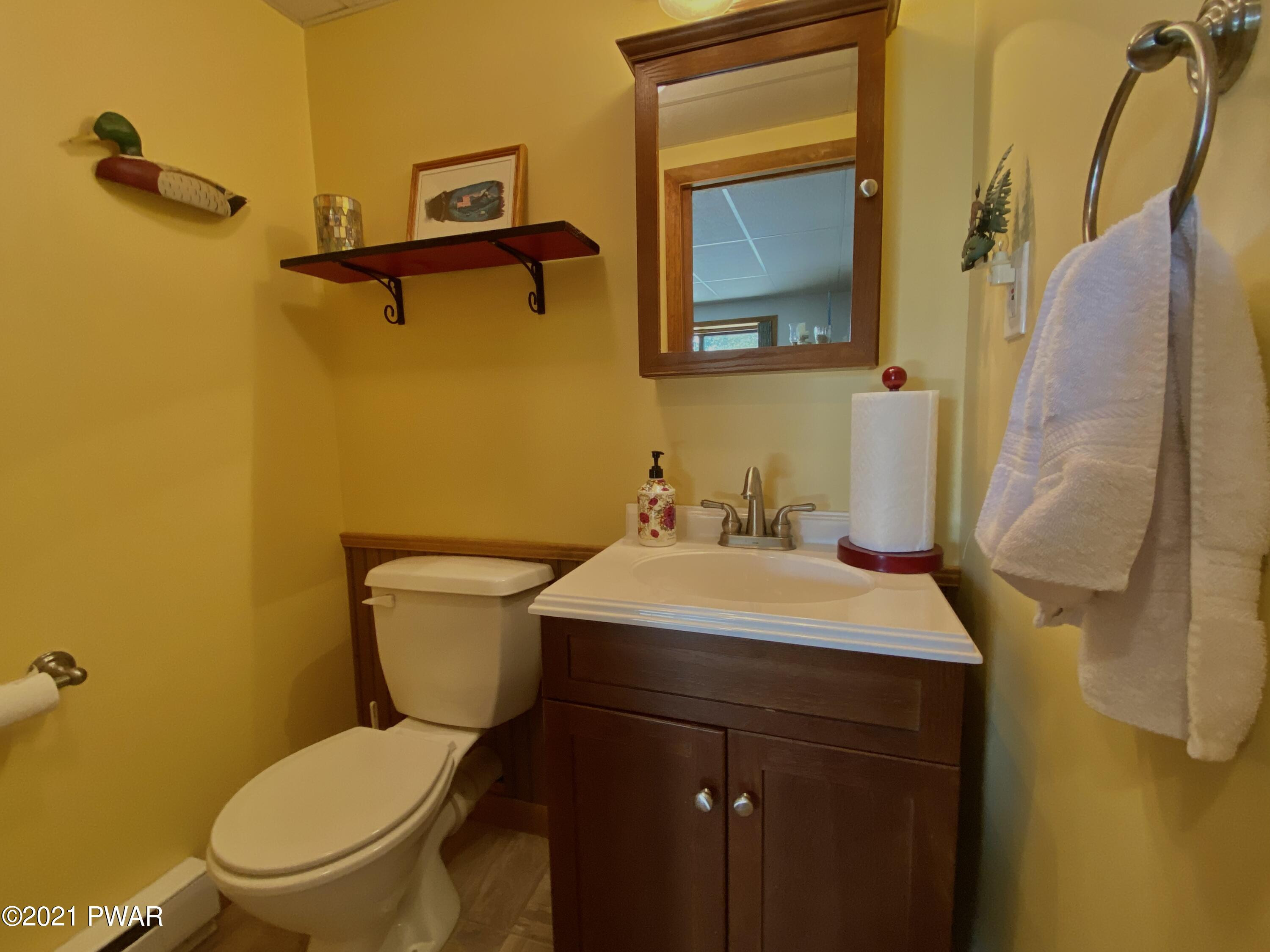 1009 Ledgedale Road Lake Ariel, PA 18436 - Photo 13 of 48 Bath 1