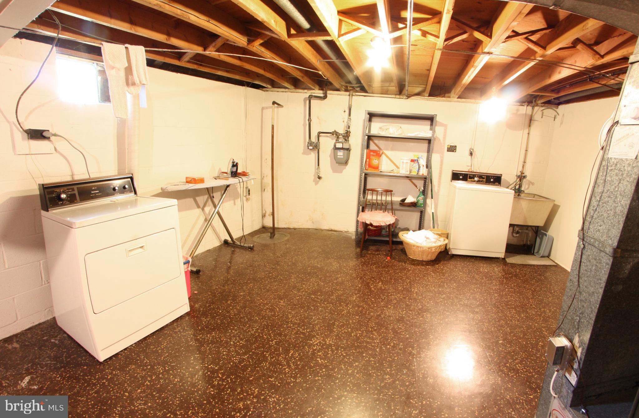 1314 Westburn Road Baltimore, MD 21228 - Photo 21 of 30 Interior (General)