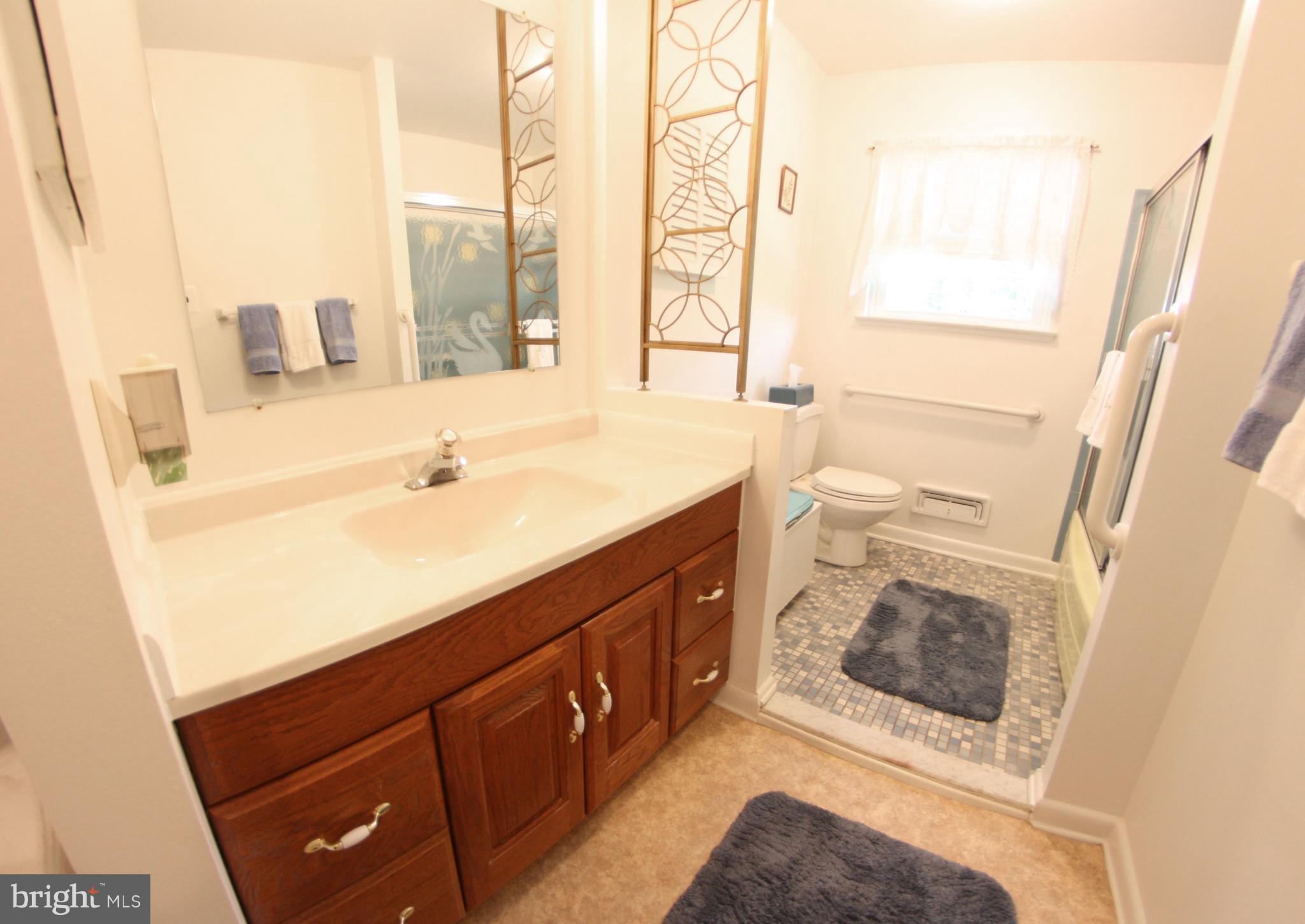 1314 Westburn Road Baltimore, MD 21228 - Photo 24 of 30 Bath