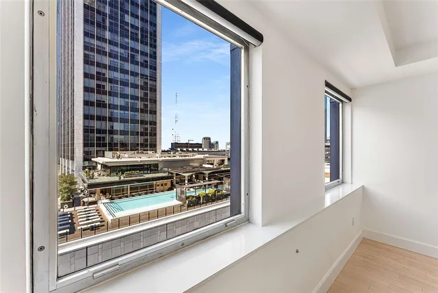 $399,000 | 1505 Elm Street, Unit 1003, Dallas, TX 75201